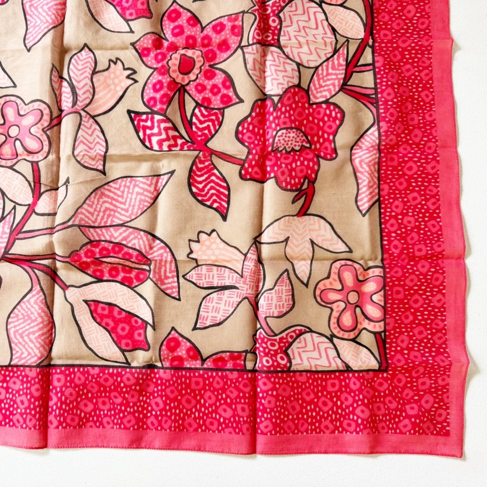 Adrienne Vittadini Vintage Red Flowered Scarf - Picture 7 of 11